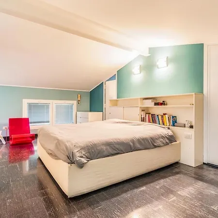 Stunning Loft With Private Court - Navigli District Apartamento Milán