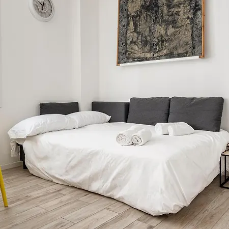Spacious Modern Family Apartment Near Metro Apartamento *