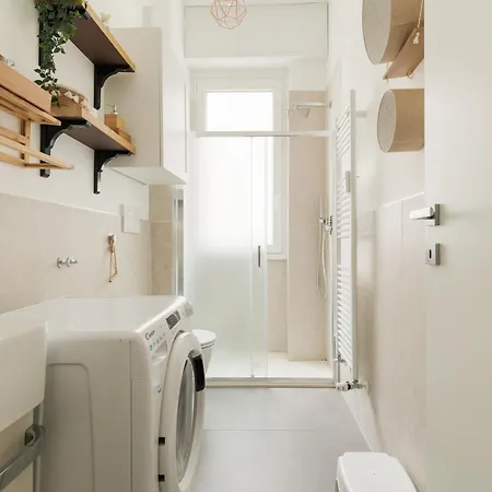 公寓 Guesthost - Cozy Balcony Flat Close To Navigli