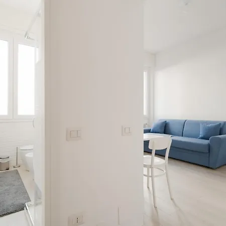 Apartmán Guesthost - Comfy Near Porta Romana *
