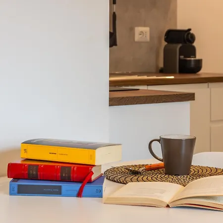 Italianflat - Easy Living M4 Metro Station شقة