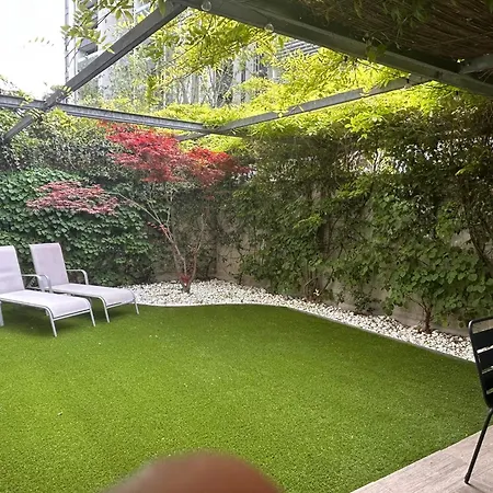G2 Garden Retreat - Citylife *