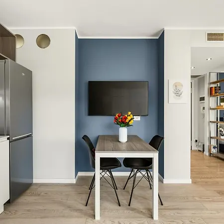 Urban House - Comfort Navigli *