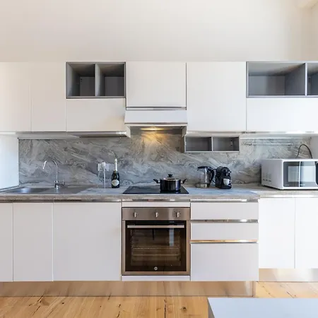 Appartamento Duomo-navigli 8 Min Walk - With Terrace