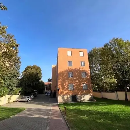 San Siro-duomo-rho Fiera Free Parking And Pet Friendly Near Metro Qt8 And Lotto Апартаменты *