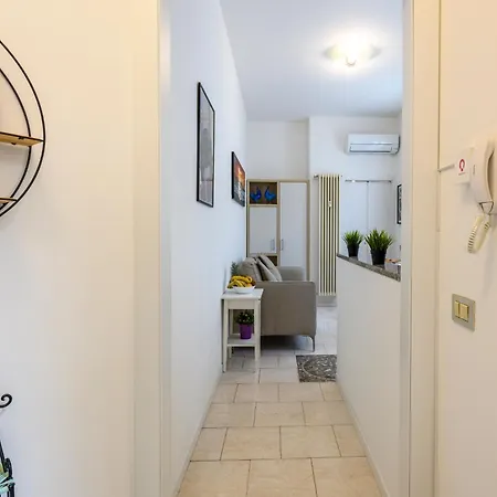 Garibaldi, 81 - Brera Base Apartment Mailand