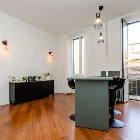 Vivimihome Design Near Brera & Garibaldi *