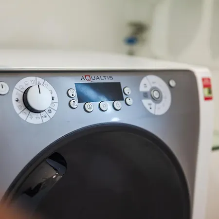 Di Lusso Con Jacuzzi A Porta Garibaldi * ميلان