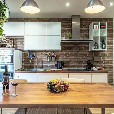 Sansiro - Cozy & Modern With Comfort *