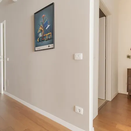 Apartment The Giambellino Diamond - 2 Baths - M4 Frattini
