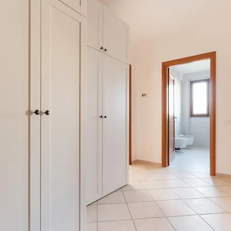Apartment Guesthost - Comfy X4 Comasina M3 *