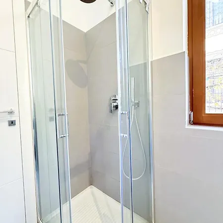 Apartment Elegant Designer In The Heart Of Citylife *