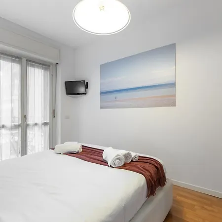 Duomo 10 Min-metro 5 Min - Nolo - Nest Balcony Wifi מילאנו
