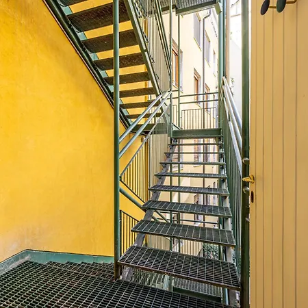 Walk To Duomo - Unione Apartment *