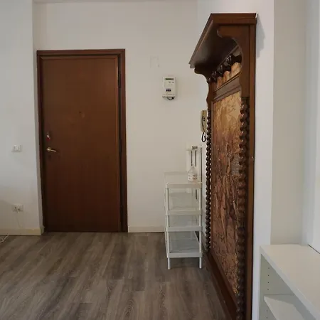 Aulenti Apartment *