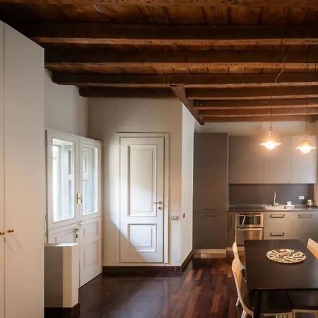 Design Esclusivo Nel Cuore Dei Navigli * Milán