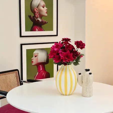 Apartamento In Center Duomo, Designed, Ac, Wi-fi, Metro