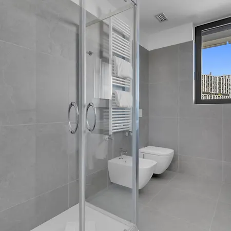 Apartment Feel Uptown Fiera With Terrace & Garage By Ndp Rent *