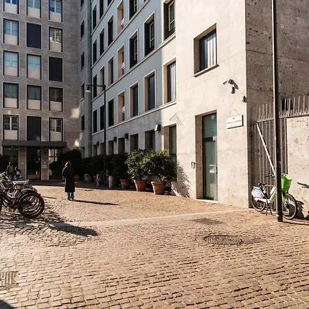Youhosty - Brera Double Terrace Mailand