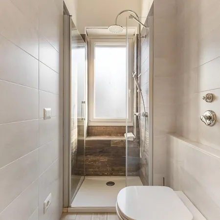 M4 Metro Tolstoj - Cozy With Bathroom - Wifi Милан