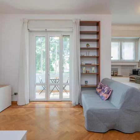 Appartamento I-host Bright For 5 With Balconies Milano