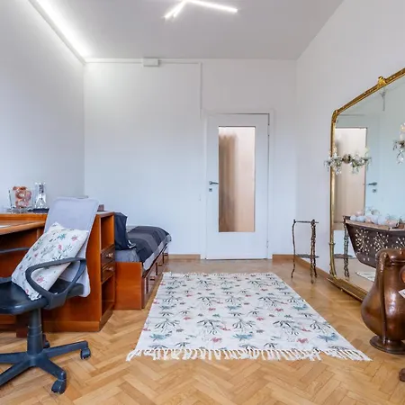Apartment Enchanting Navigli Base *