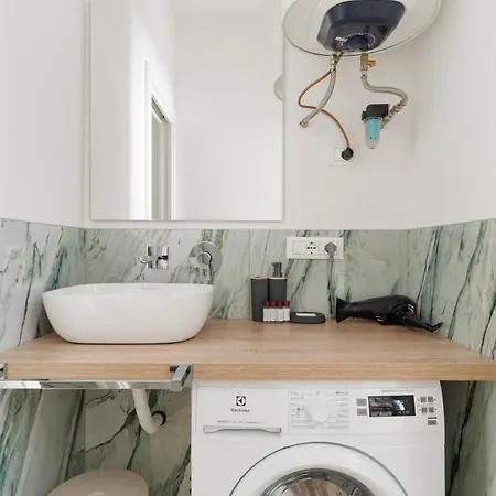 Guesthost - Cozy Crescenzago Mm2 * Milano