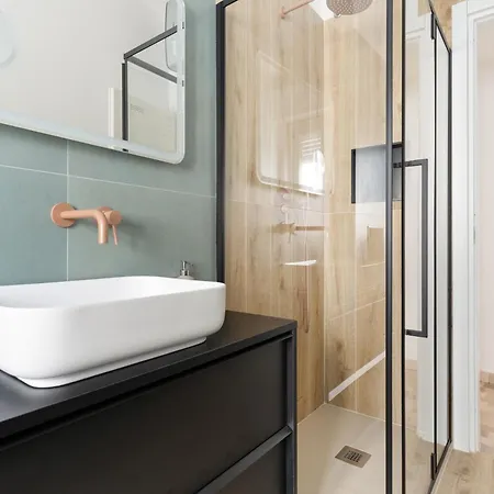 Guesthost - Atelier Rubens De Angeli X4 *