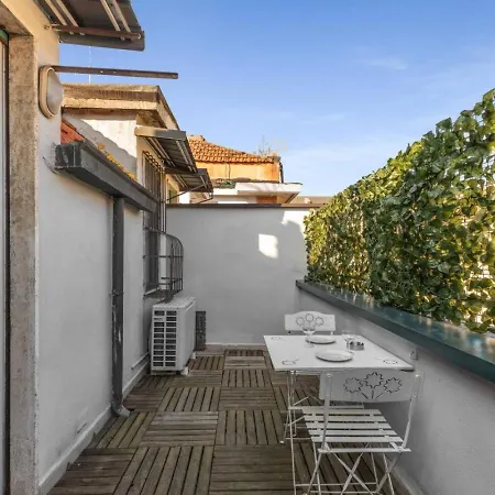 Apartment Charming Attic With Terrace - Wi-fi Netflix