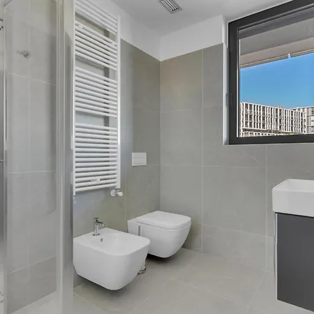 Feel Uptown Fiera With Terrace & Garage By Ndp Rent *