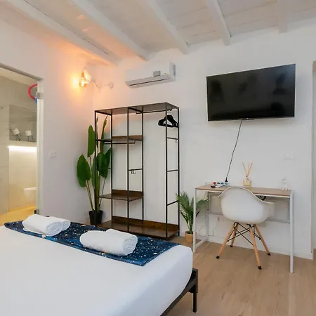 Appartement I-host Ornato - Spacious 2br For 10 Guests With 3 Bathrooms *