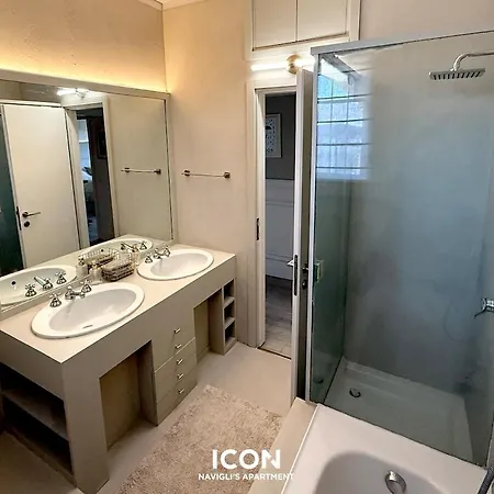 Icon Luxuzy Navigli's With Parking Apartment *
