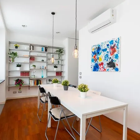 The Cube Chinatown Appartement *