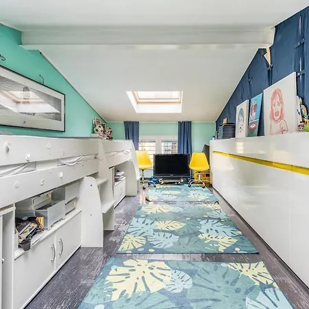 Stunning Loft With Private Court - Navigli District
