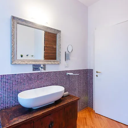 Bm7-design&style Apartment Milan