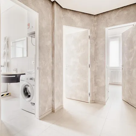 Hostmate - - Viale Corsica - 15 Min From Duomo