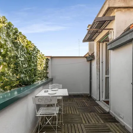 Apartment Charming Attic With Terrace - Wi-fi Netflix *