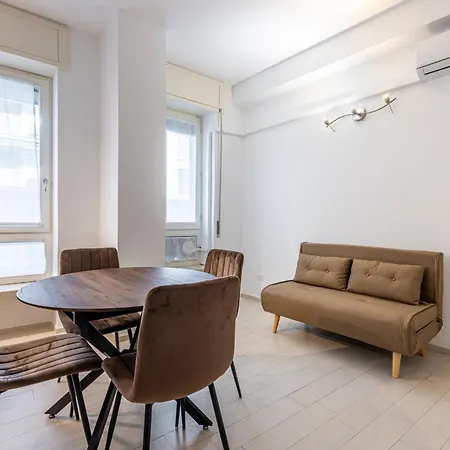 Bright Near Metro Tolstoj - Easy Centre And Linate Access