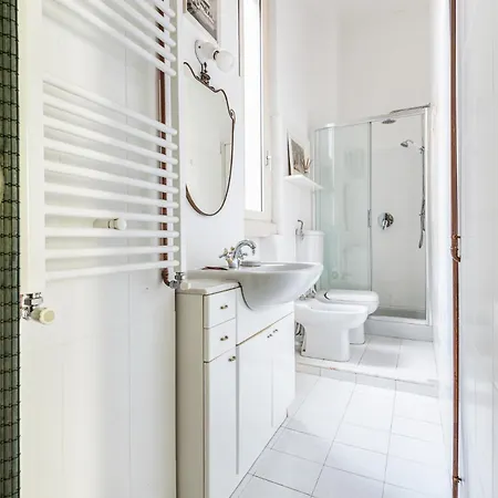 דירה Luxury Garden House In - 4 Pax - Via Tanaro מילאנו