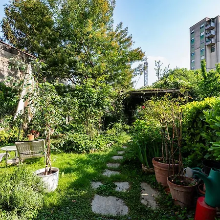 Luxury Garden House In - 4 Pax - Via Tanaro