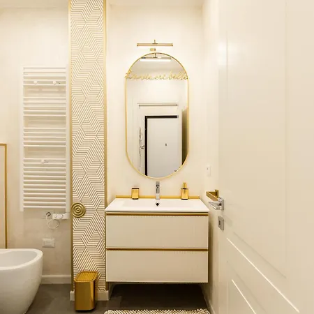 District Flat * Milano