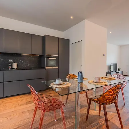 Easytopstay - Monte Napoleone Exclusive Living Milano