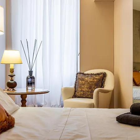 Luxury, Modern & Charming Near Station Lejlighed Milano