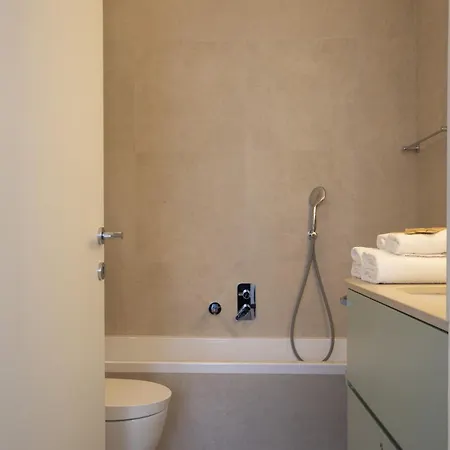 Bright Modern Flat In Centre * Milán