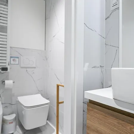 Apartment Italianway Comfort - Rosolino Pilo 8 *