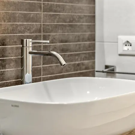 Urban House - Comfort Navigli Apartman