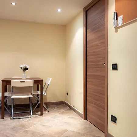 Appartamento Porta Romana - Leobrothers - Balbo 10 *