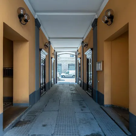 Casa Enissa, 20 Min From Duomo - 10 Min From Peace Arch *