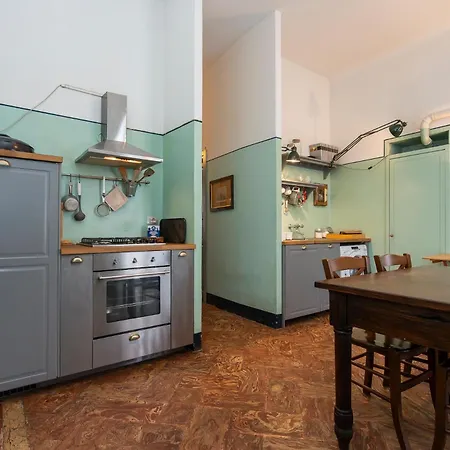 Casa Enissa, 20 Min From Duomo - 10 Min From Peace Arch شقة *