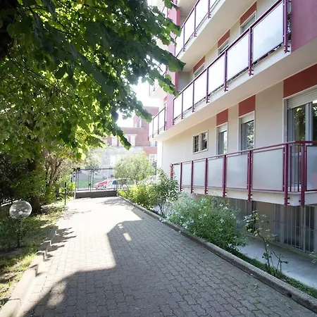 House Of Light Апартаменты Милан